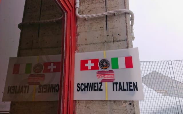 スイスとイタリアの国境