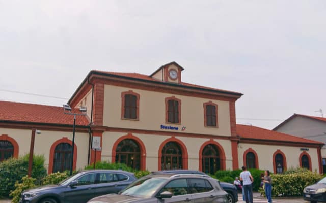 Stazione di Alba